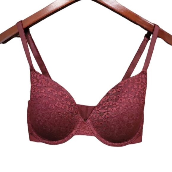 Victoria's Secret PINK Wear Everywhere Push Up Bra Cranberry Lace 32 DD - Picture 1 of 8